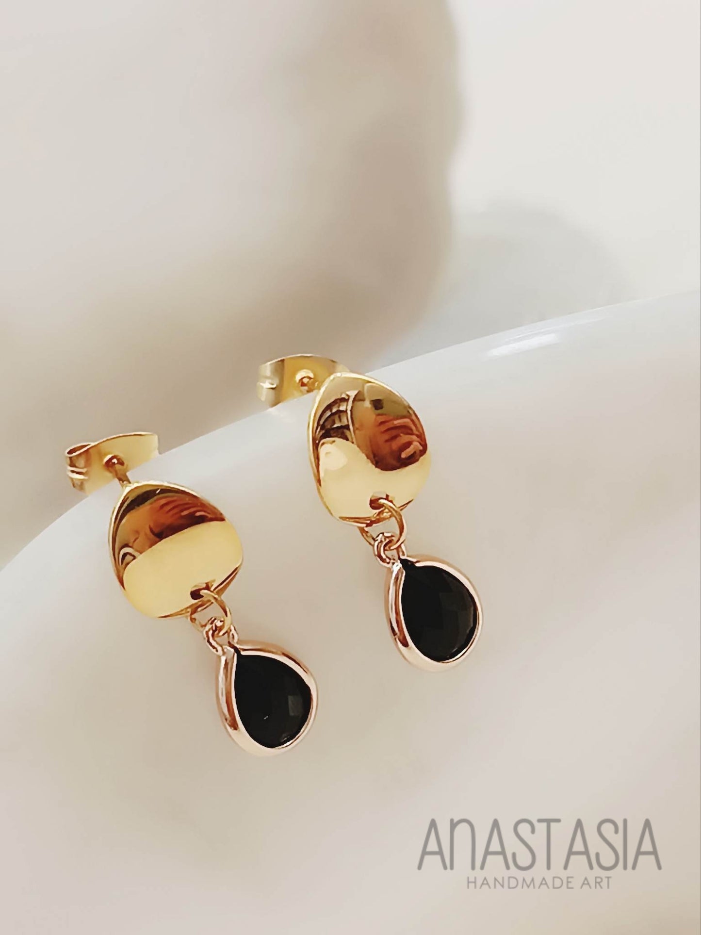 Stainless steel Earring with crystal