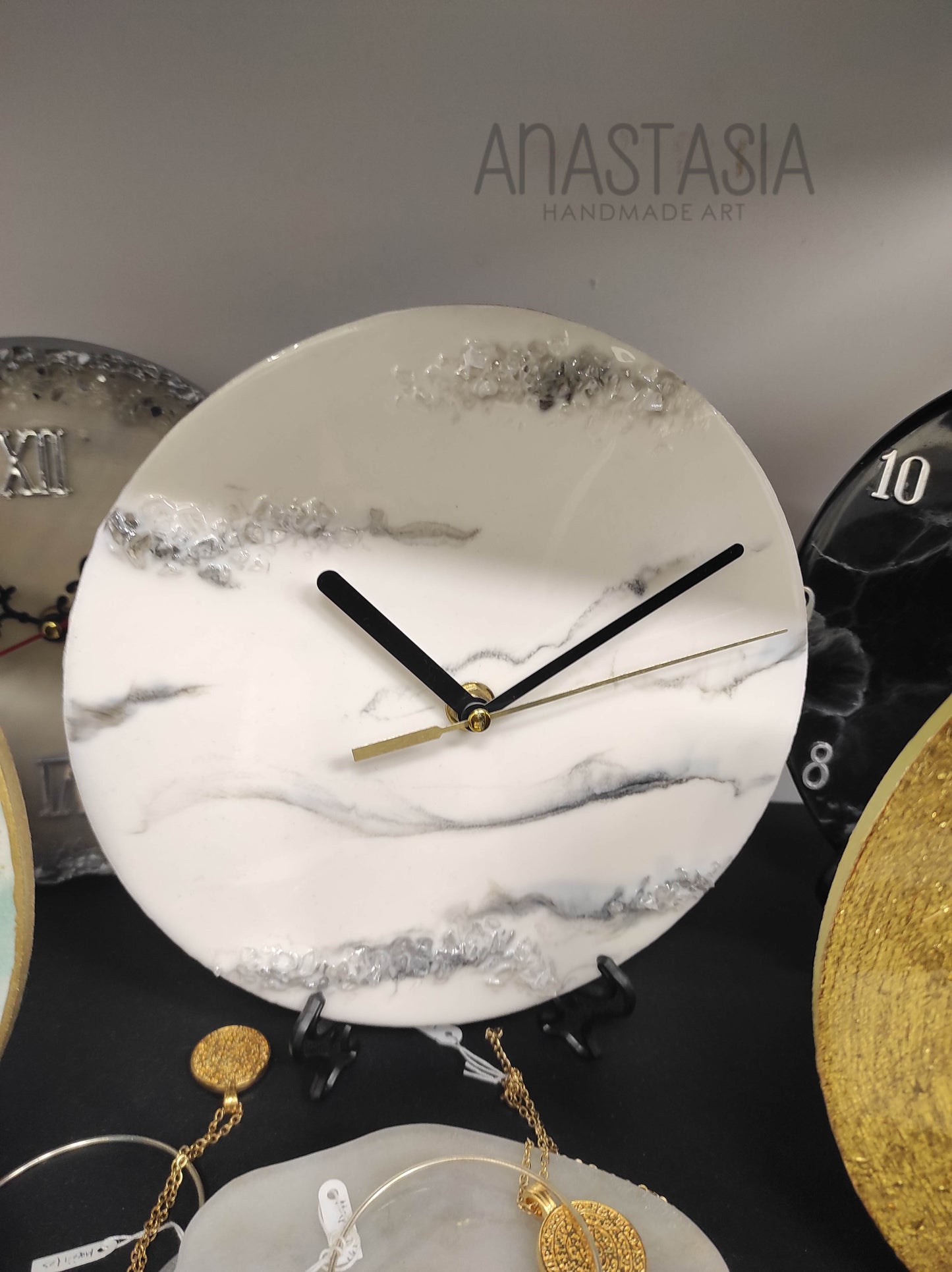 epoxy resin wall clock 20 cm.